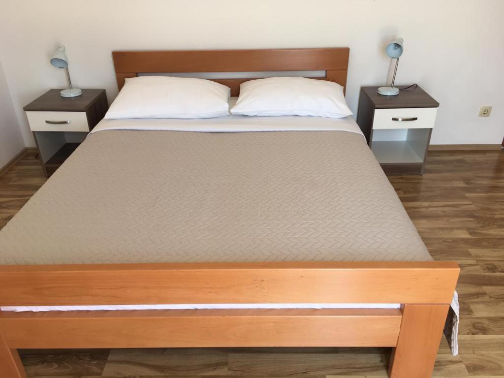 Apartment Danijela Водице Экстерьер фото