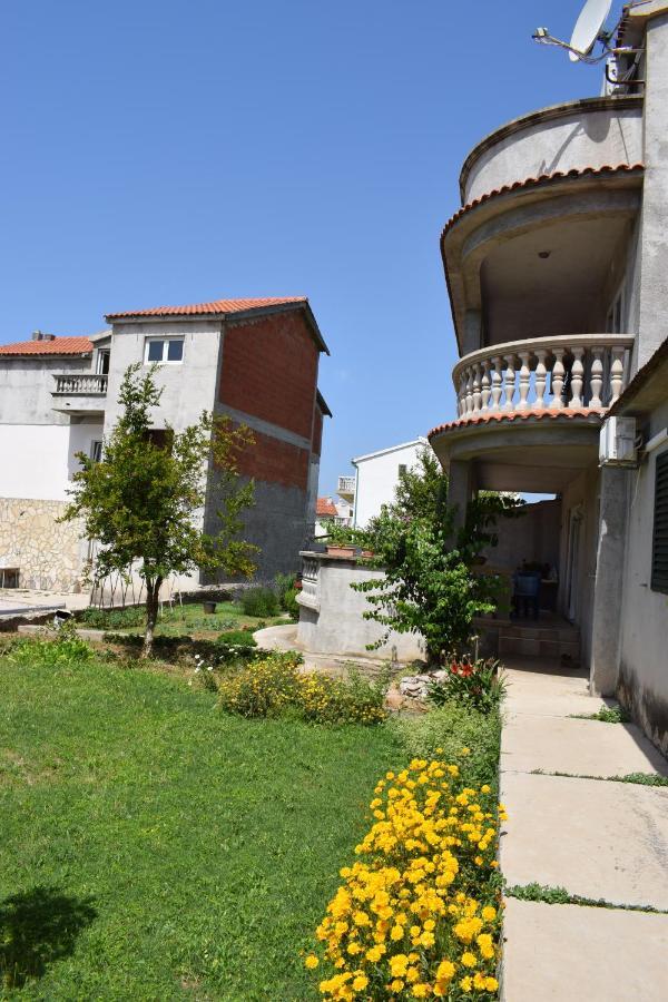 Apartment Danijela Водице Экстерьер фото